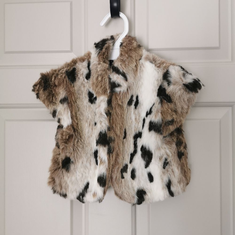 2/$30 Old Navy faux fur cardigan size 4